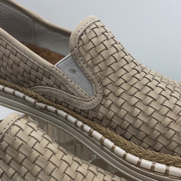 J/Slides Kelly Woven Leather Taupe  Slip On Sneakers-Size 7 - Picture 2 of 8